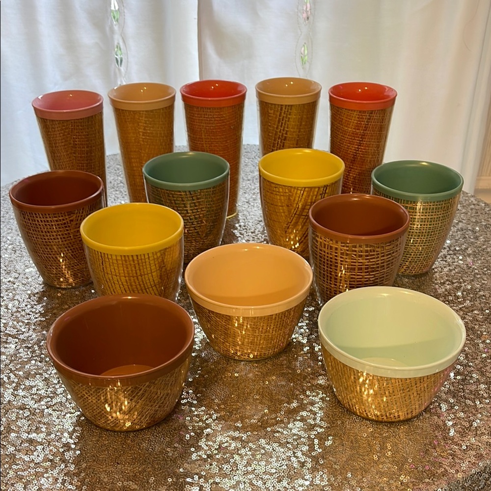 14 piece vintage Raffia